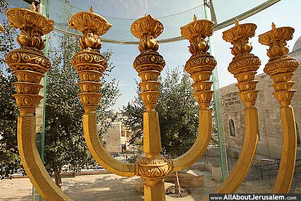 The Golden Menorah in Jerusalem - All About Jerusalem