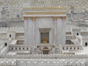 the_second_temple_in_jerusalem.jpg